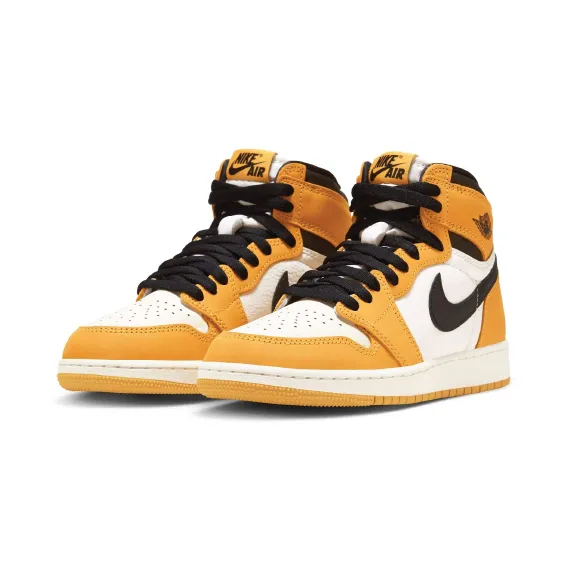 Air Jordan 1 High OG 'Yellow Ochre' Big Kids' Shoes