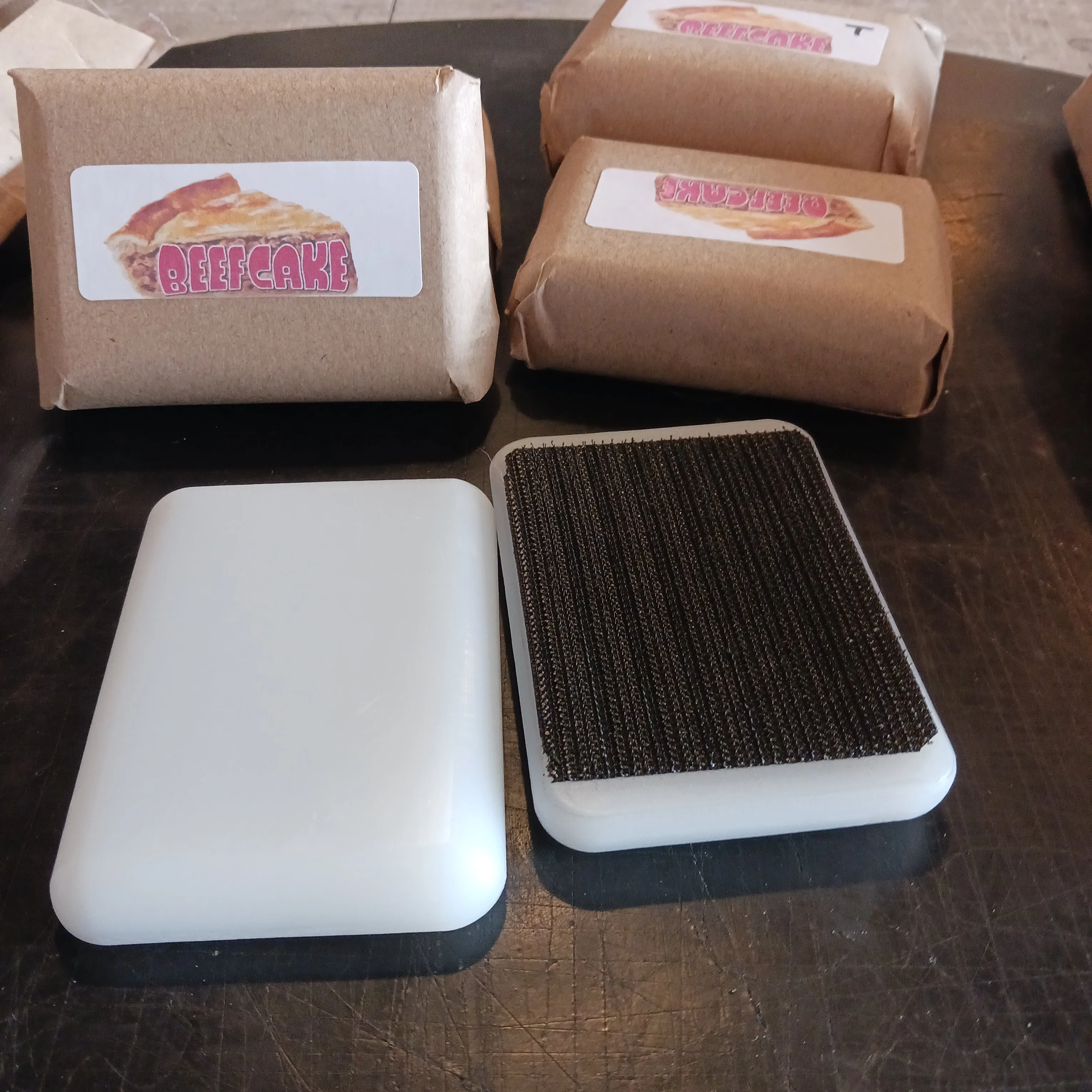 BEEFCAKES SLIDE PUCKS - DIET