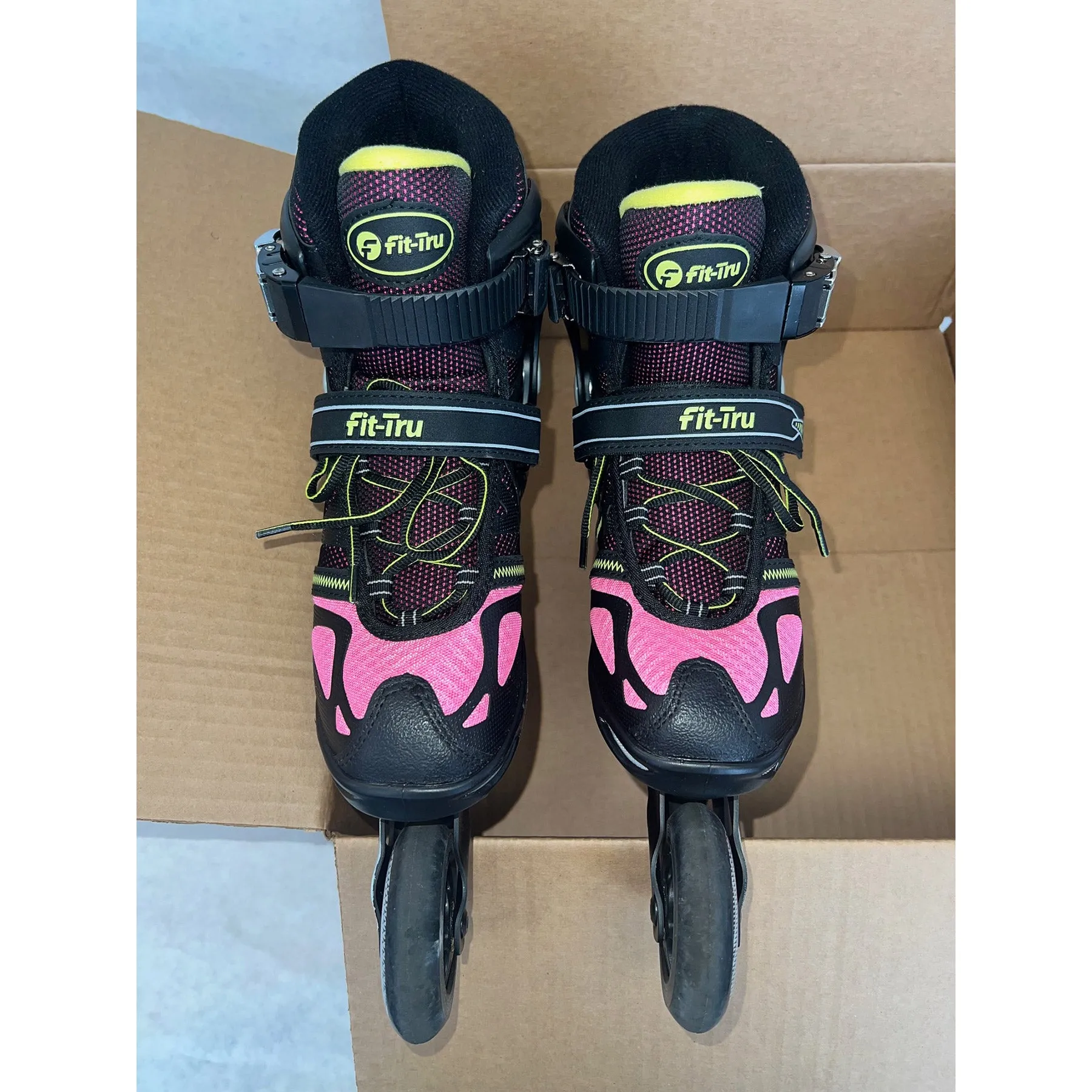 Fit-Tru Cruze 84 Pink Womens Inline Skates (Size 6 - Lightly Used Demo)