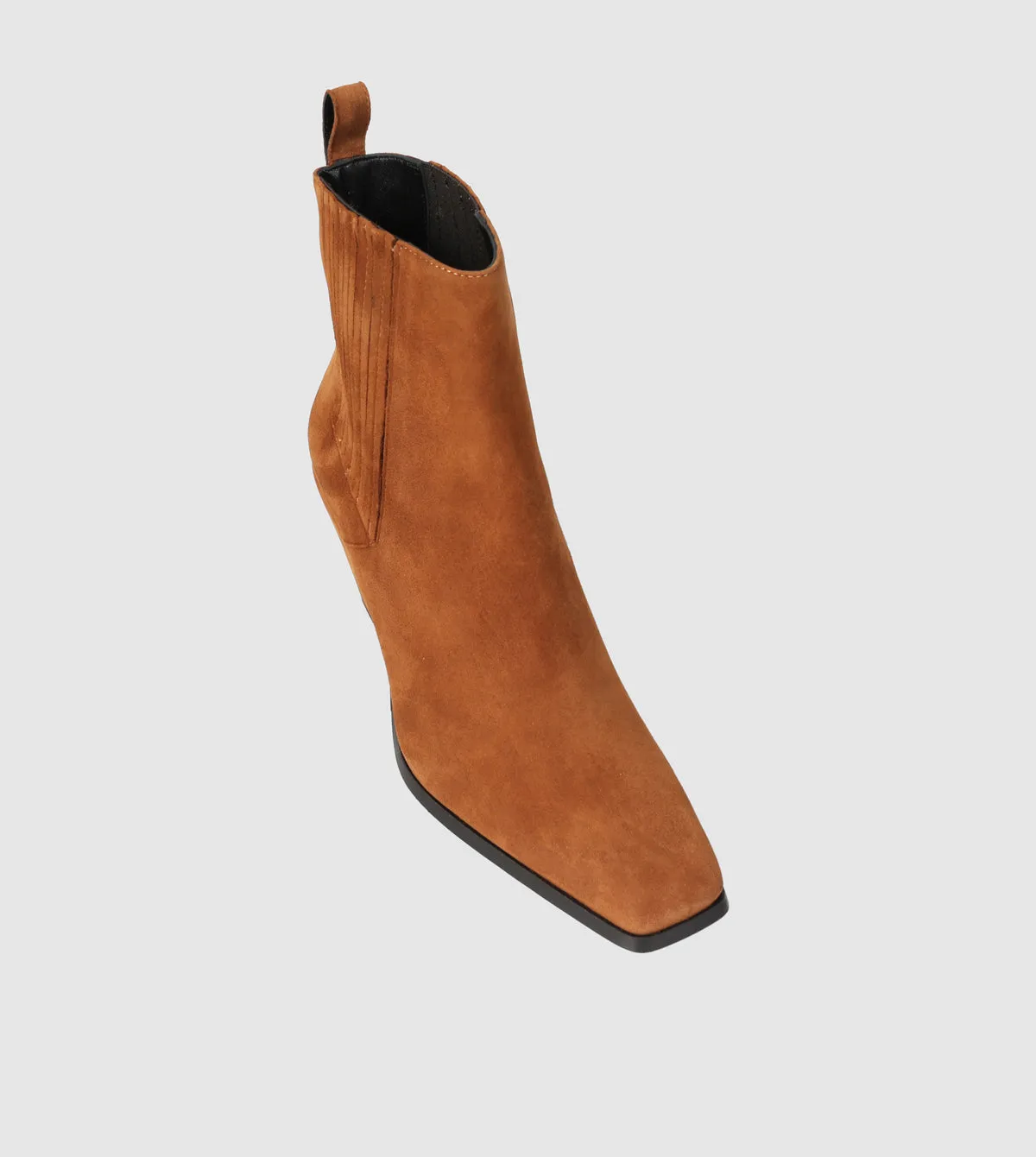 Libby Chelsea Boots by Beau Coops