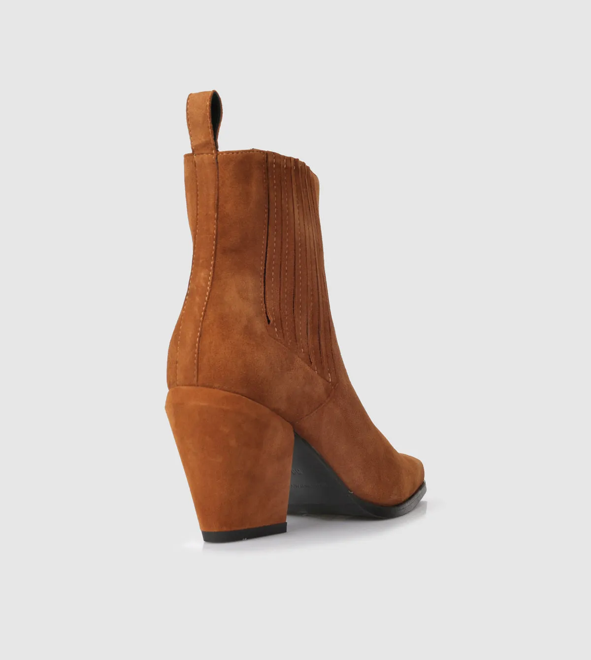 Libby Chelsea Boots by Beau Coops