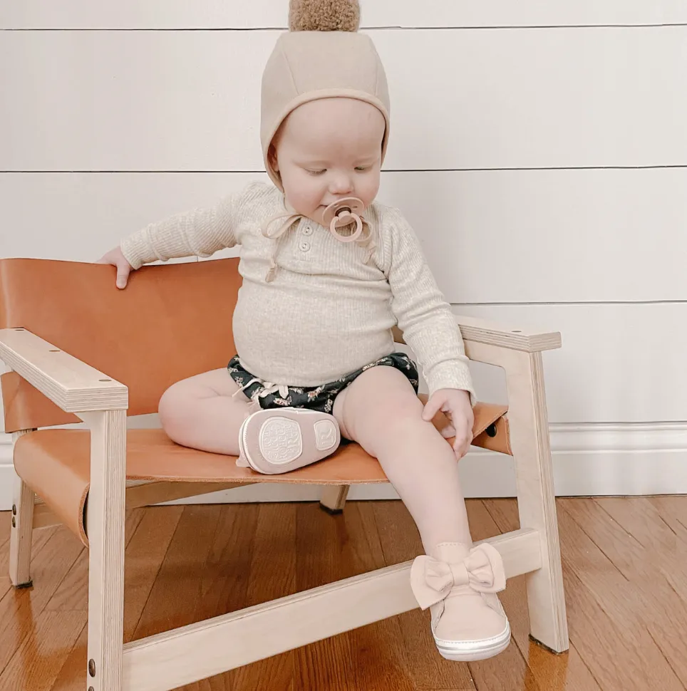 Pink Aria First Kicks